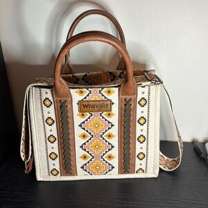 Wrangler Cross Body Bag